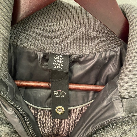 Used women’s Rudsak jacket, size small, extremely warm winter jacket - Picture 5 of 11